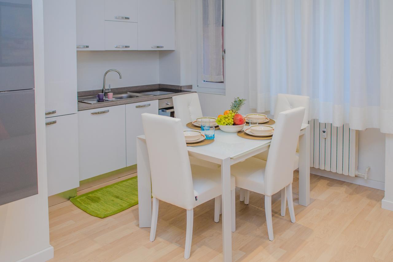 Guesthost - Istria M5 Cozy Apartment Milaan Buitenkant foto
